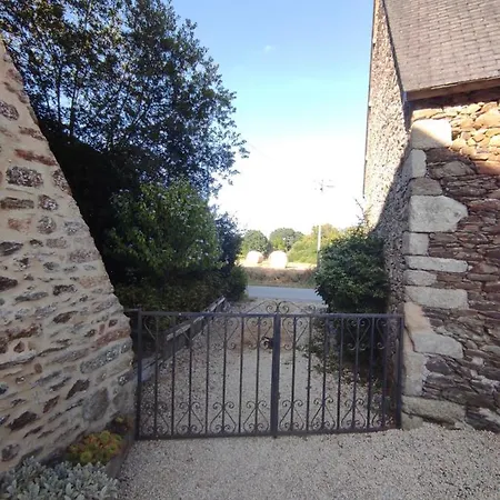 La Ville Es Riez Gite Au Pressoir Corseul Buitenkant foto