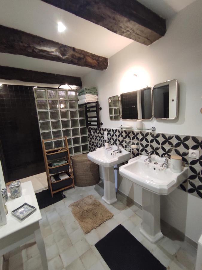 Holiday home La Es Riez Au Pressoir *
