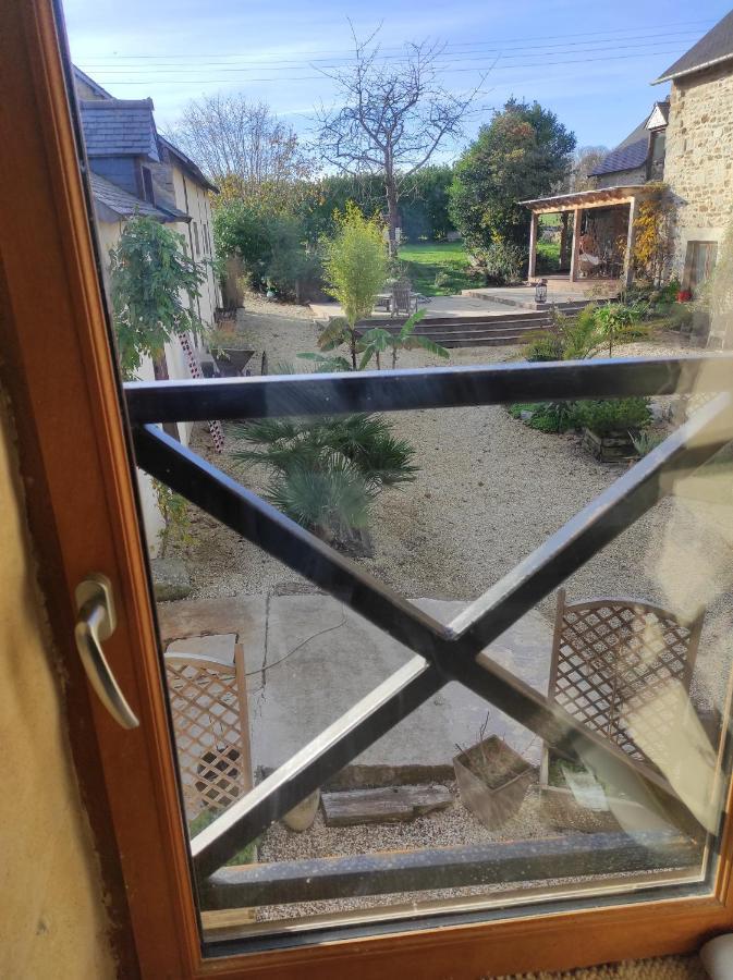 La Es Riez Au Pressoir Holiday home Corseul